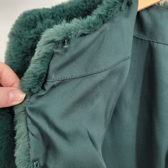 Small Emerald Green Fur Short Coat Small Shaggy Hook Closure Jacket - Picture 4 of 5